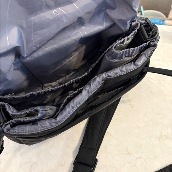 Calpak Stroller Caddy/bag - Picture 6 of 7